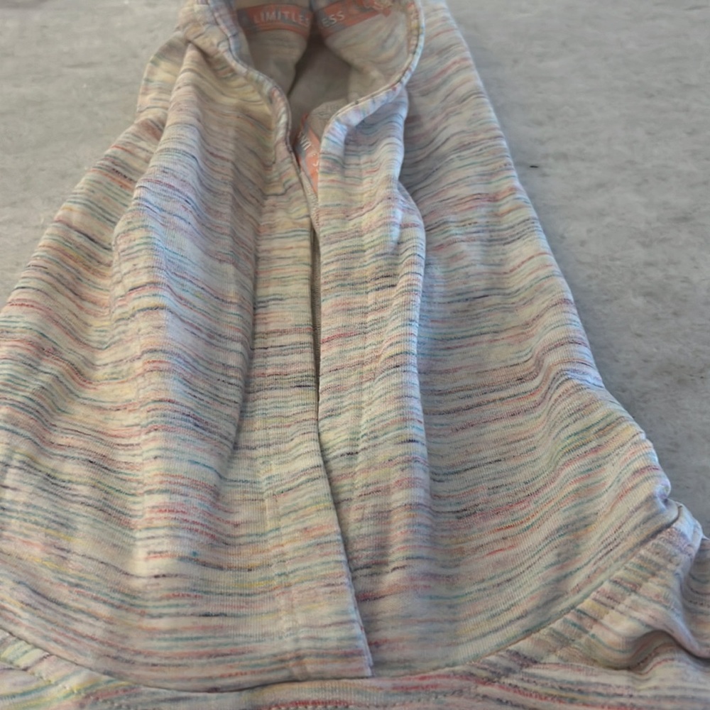 Athleta girl chasing rainbows top/shorts size XS /6 - Picture 10 of 13